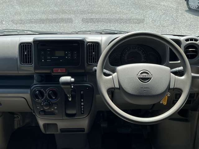 Nissan NV100 Clipper 7