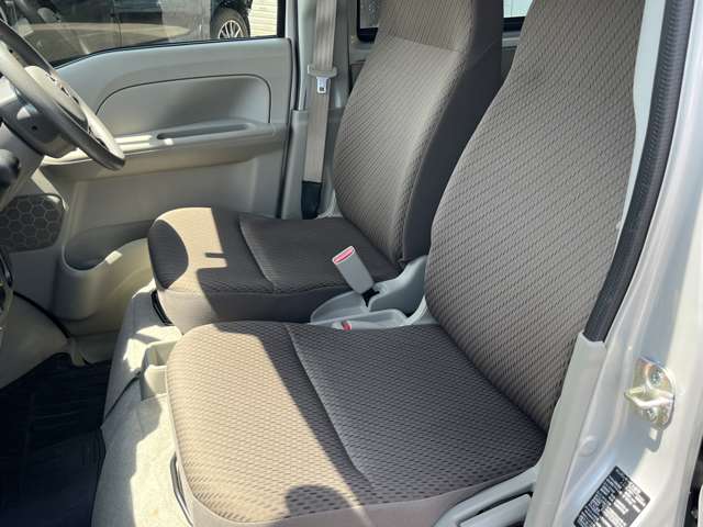 Nissan NV100 Clipper 9