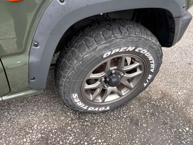 Suzuki Jimny 12