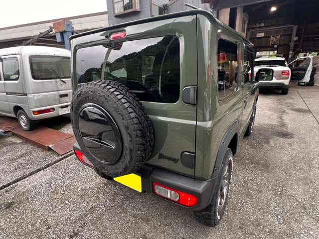 Suzuki Jimny 5