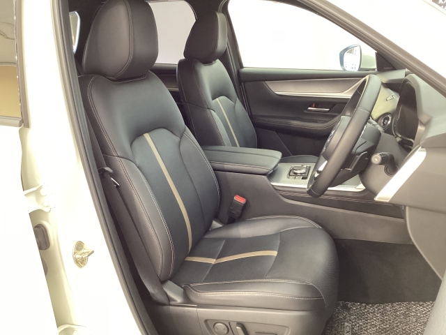 Mazda CX-60 8