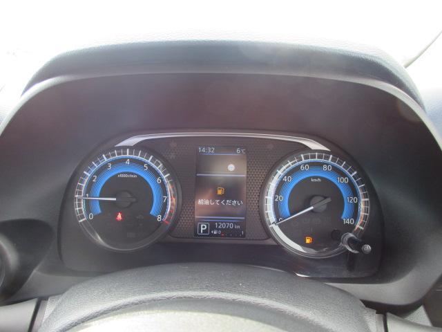 Mitsubishi eK X 7
