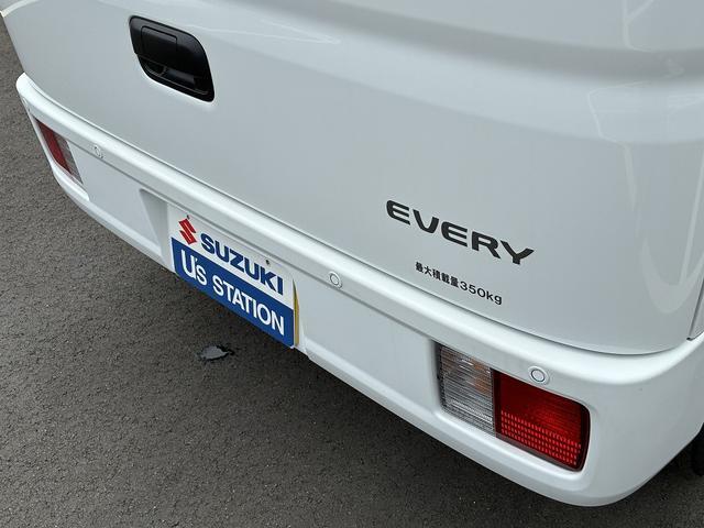 Suzuki Every 12