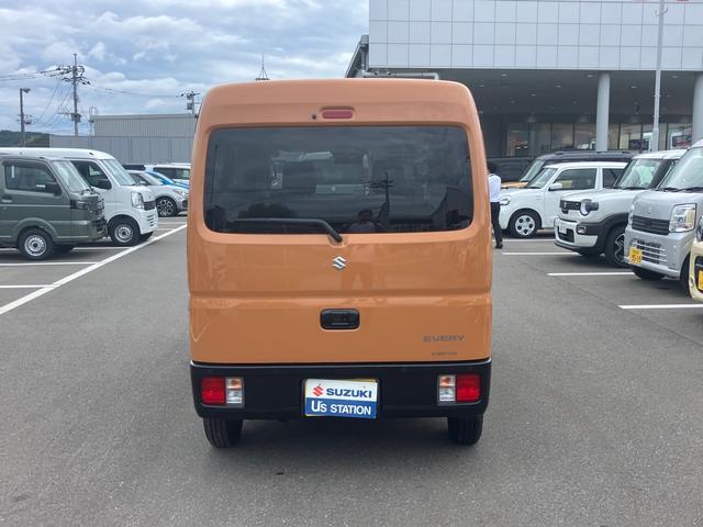 Suzuki Every 11