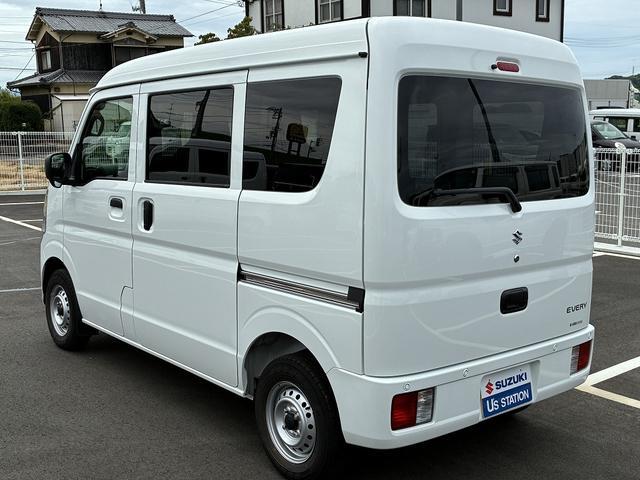 Suzuki Every 5