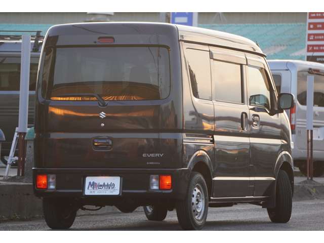 Suzuki Every 2