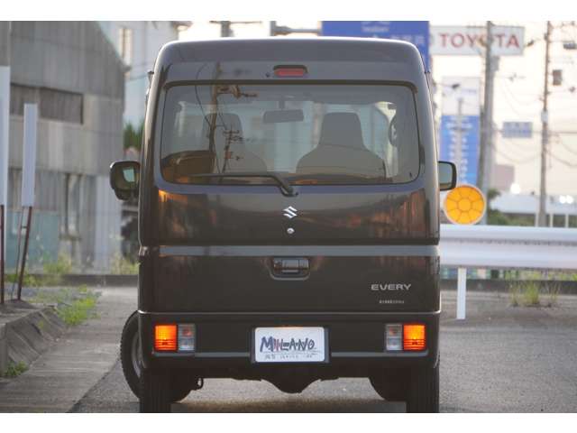 Suzuki Every 8