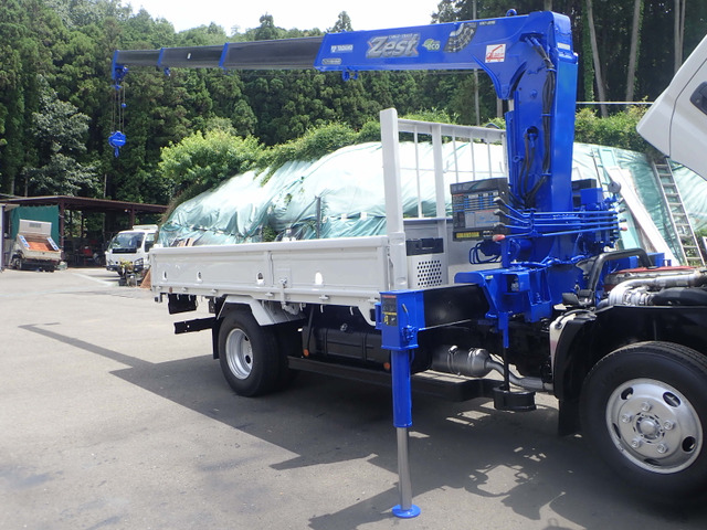 Hino Dutro 7