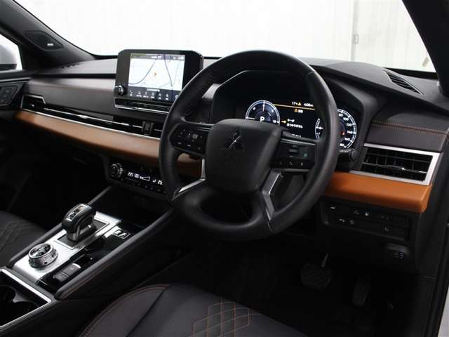 Mitsubishi Outlander 6