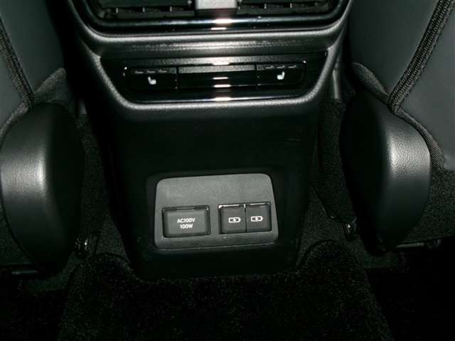 Lexus NX 12
