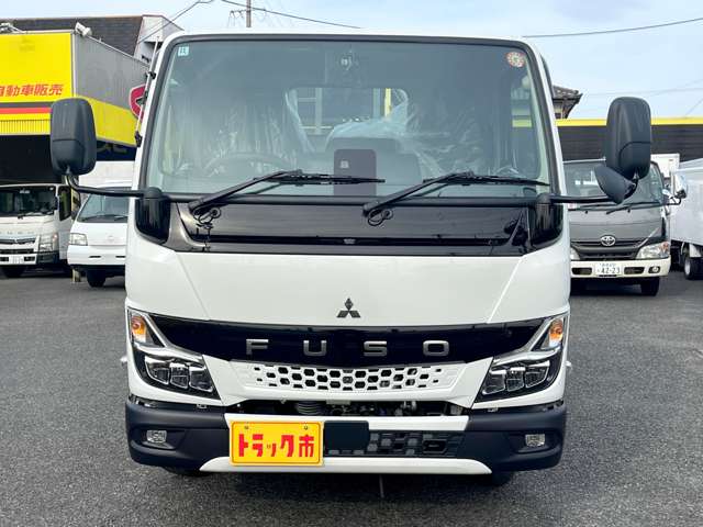 Mitsubishi Fuso Canter 3
