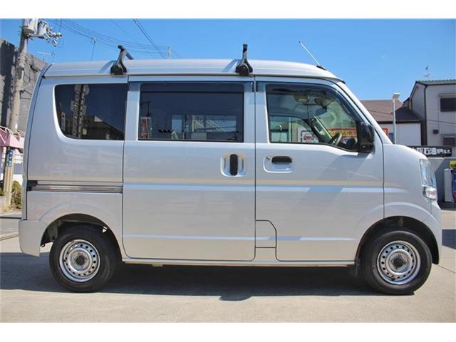 Mitsubishi Minicab Van 7