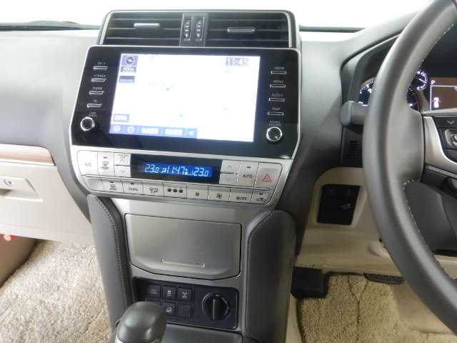 Toyota Land Cruiser Prado 7