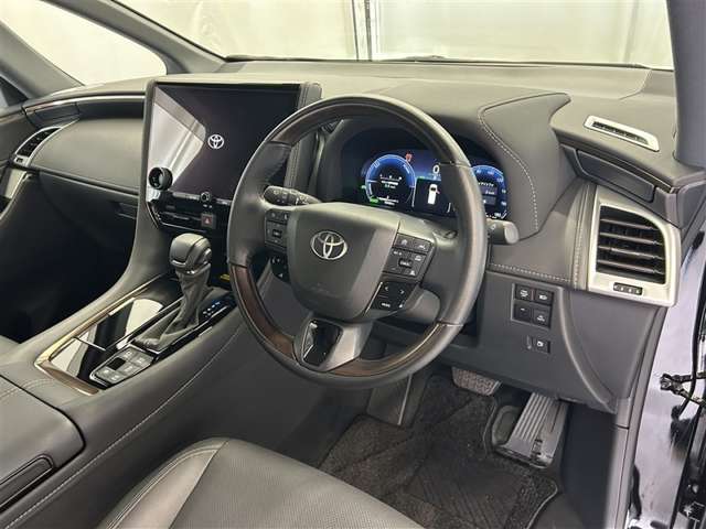 Toyota Alphard 7