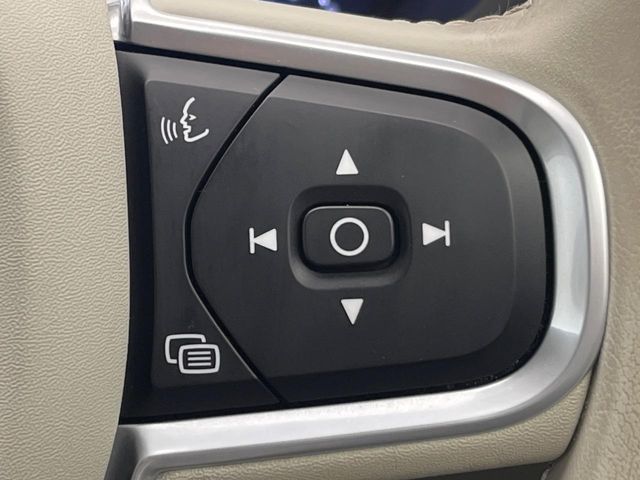 Volvo XC60 12