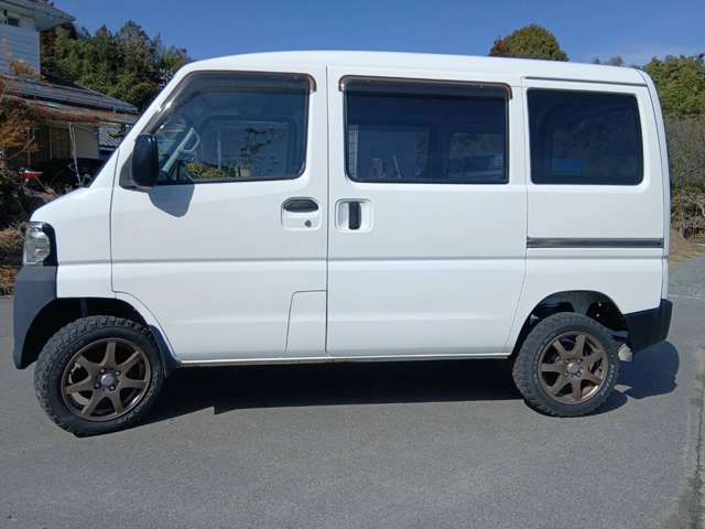 Nissan NV100 Clipper 8