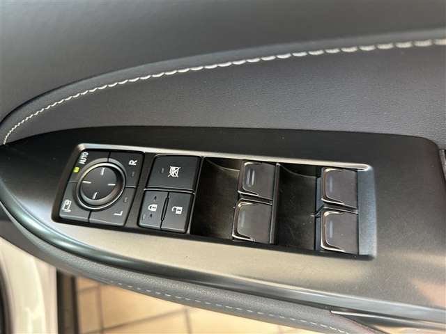 Lexus NX 5