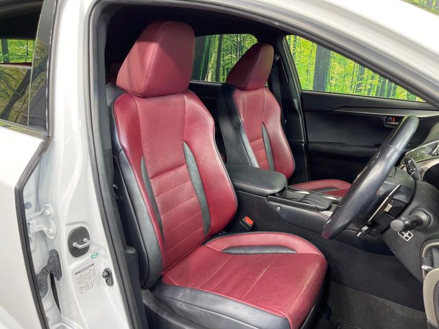 Lexus NX 8