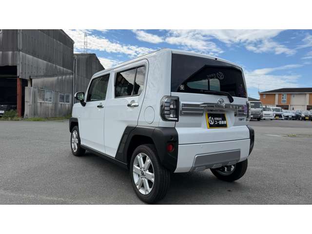 Daihatsu Taft 4