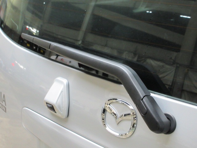 Mazda Familia Van 10