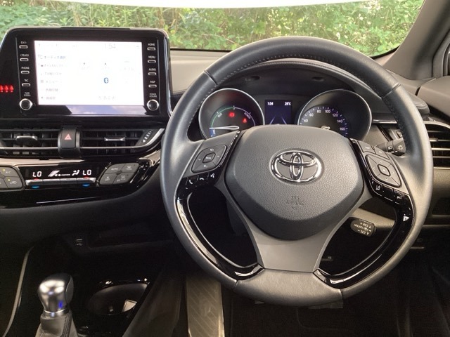 Toyota C-HR 2