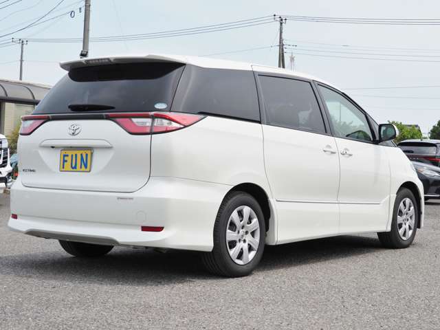 Toyota Estima 5