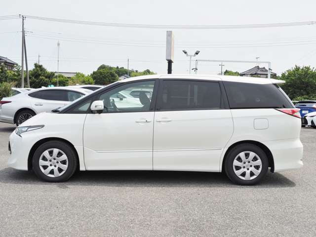 Toyota Estima 8