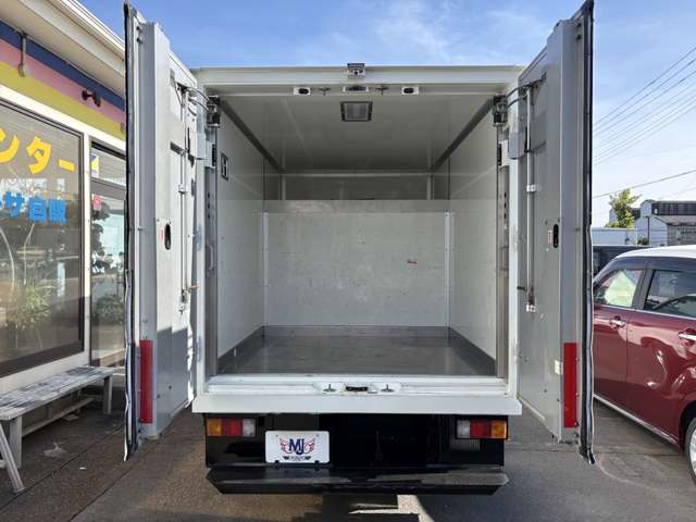 Mazda Bongo Truck 7