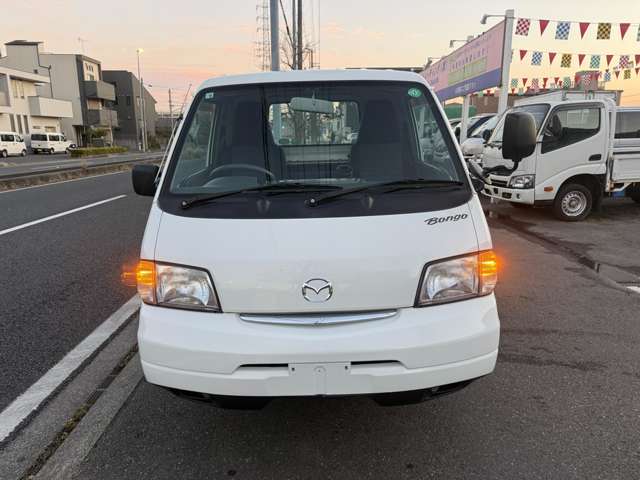 Mazda Bongo Truck 2