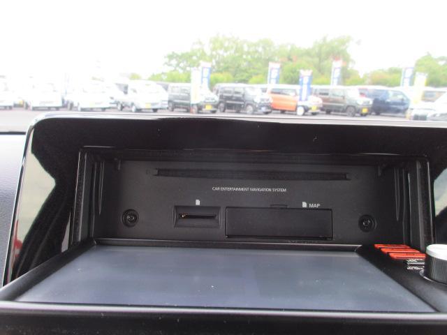 Mitsubishi eK X 12