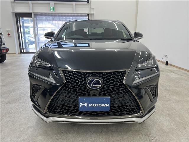 Lexus NX 2