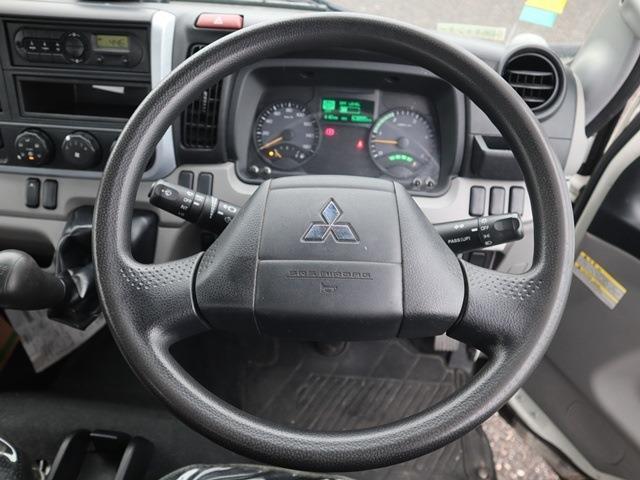 Mitsubishi Fuso Canter 4