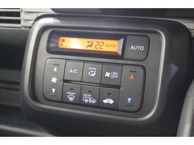 Honda N-VAN 12