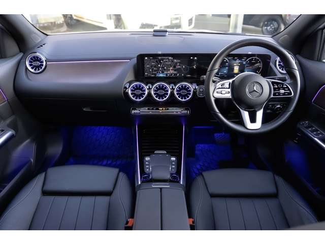 Mercedes-Benz GLA-Class 7
