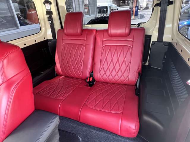 Suzuki Jimny 11