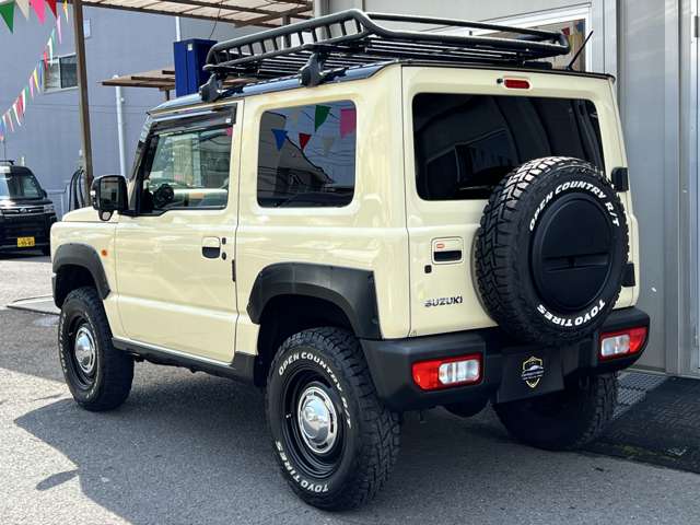 Suzuki Jimny 7