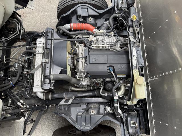 Mitsubishi Fuso Canter 7