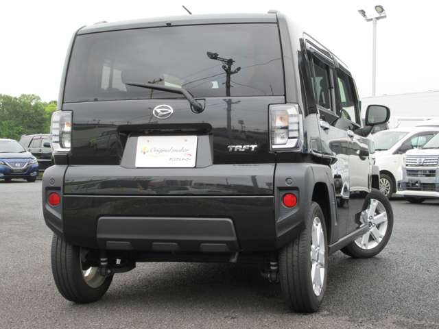 Daihatsu Taft 5