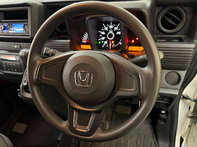 Honda N-VAN 8