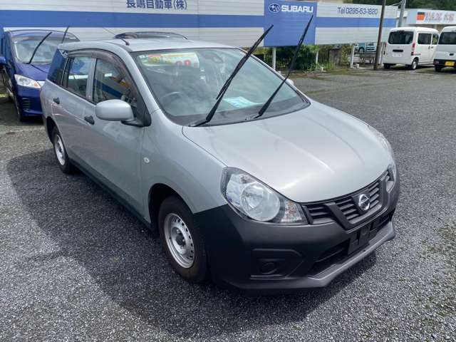 Nissan AD 6