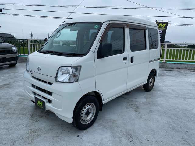 Daihatsu Hijet Cargo 12
