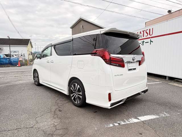 Toyota Alphard 7