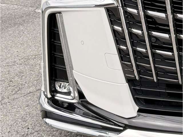 Toyota Alphard 10