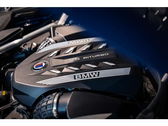 BMW Alpina XB7 10