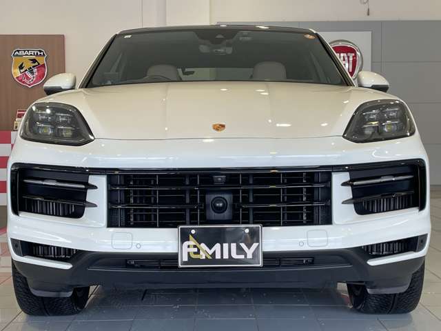Porsche Cayenne Coupe 4