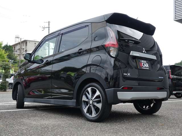 Mitsubishi eK X 9