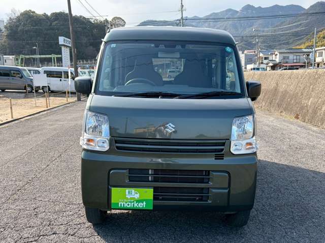 Suzuki Every 8