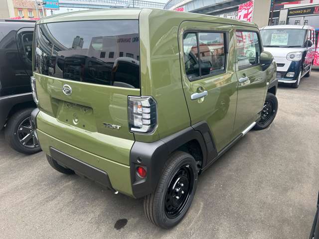 Daihatsu Taft 7
