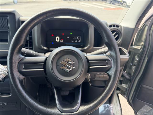 Suzuki Every 5