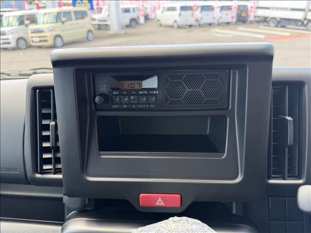 Suzuki Every 8